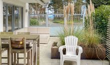 Terrasse mit Blick auf die Ostsee