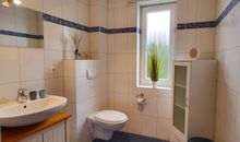 Badezimmer mit Dusche