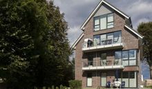 Das Haus Strandallee 119  Westen, die Wohnung liegt im 1. OG