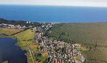 Hofansicht Fewo Strandliebe gesamte rechte Haushälfte