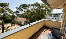 Balkon mit Blick aufs Meer