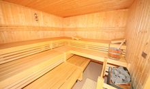 Wellnessbereich mit Sauna
