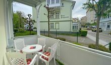 bestuhlter Balkon