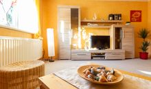kombiniertes Wohn-/ Schlafzimmer