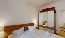 Doppelbett-Schlafzimmer