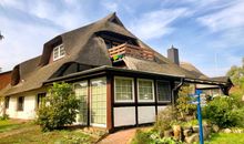 Das reetgedeckte Haus Anno 1795 mit 6 Ferienwohnungen