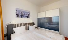 1. Schlafzimmer mit Doppelbett