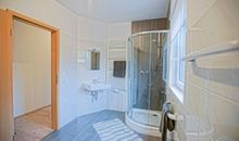 modernes Badezimmer