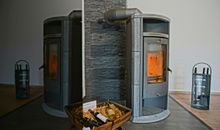 Schafzimmer mit Kaminofen