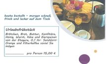 Frühstück im Cafe sauer & saftig