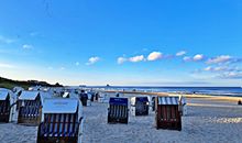 Strand, Ostsee und Strandkörbe