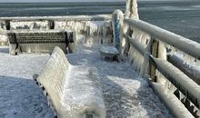 Seebrücke im Winter