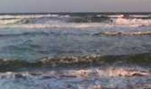 Die Wellen am Weidefelder Strand
