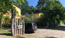 Objekt komplett mit Parkplatz