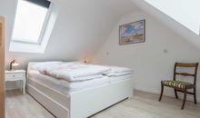Strandhaus Whg.5- Wohnbereich mit TV