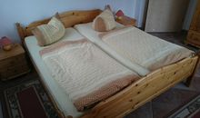 Doppelbett Schlafzimmer