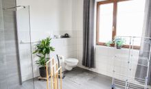 modernes Badezimmer