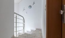 Treppenaufgang zur Wohnung