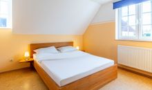 Doppelbett im Schlafzimmer