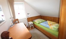 Schlafzimmer mit Einzelbett