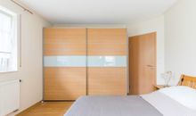 Kleiderschrank