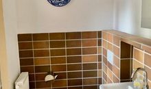 Zwei Bäder im Haus:  Whirlwannenbad und 1 Duschbad