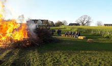 Osterfeuer auf dem Hansenhof