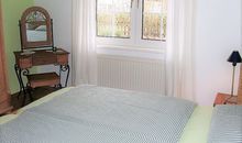 Reetdach - Ferienwohnung " Spann mol ut " bei Binz
